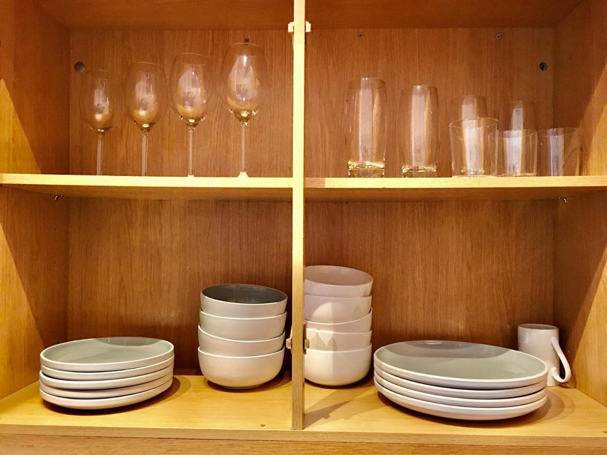 Cosy 2 Bedroom Central Apartment - Free Parking, Free Wifi アバディーン エクステリア 写真