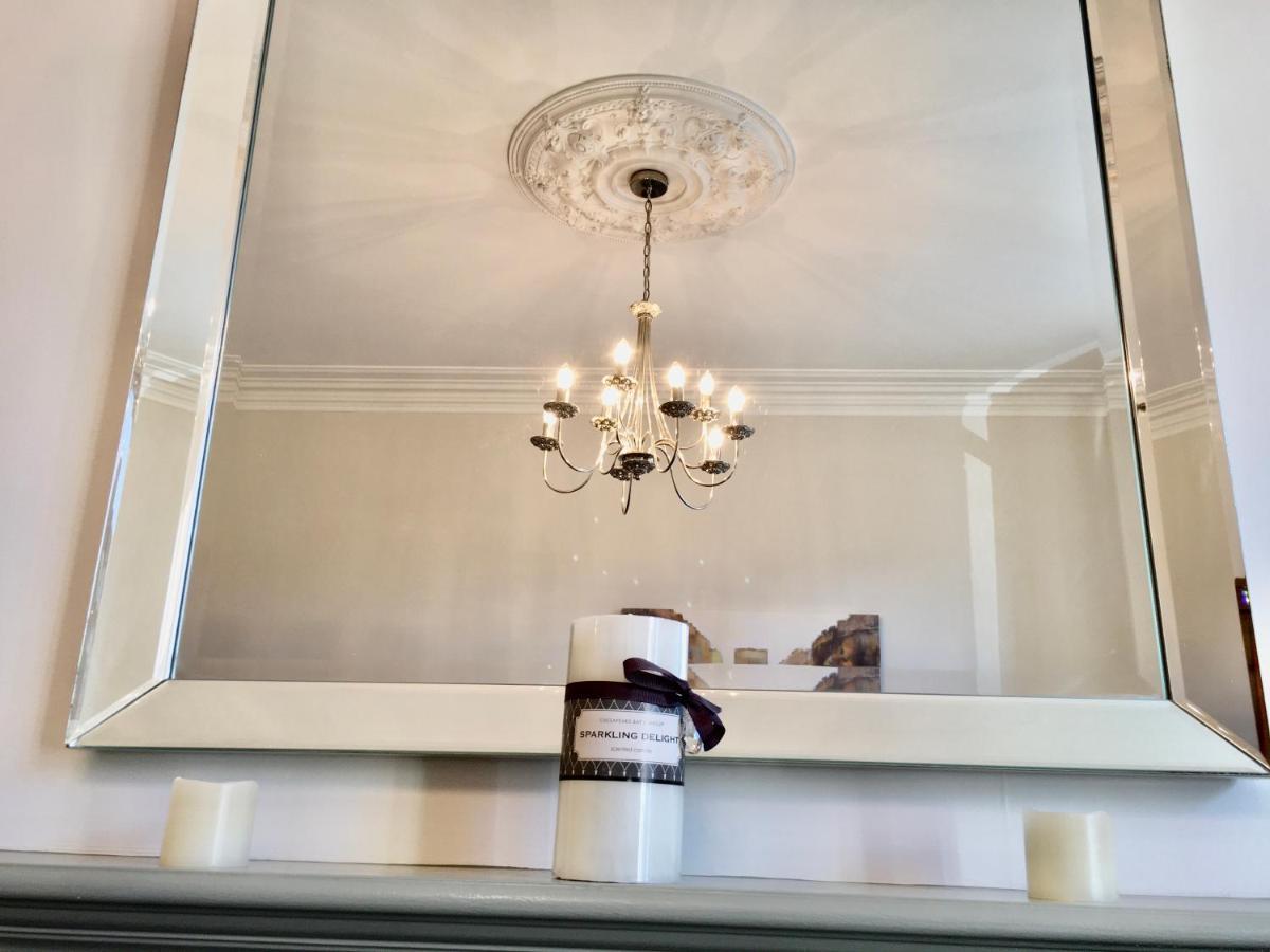 Cosy 2 Bedroom Central Apartment - Free Parking, Free Wifi アバディーン エクステリア 写真